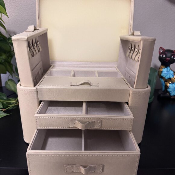 Pottery Barn Faux Leather Jewelry Box Organizer - Picture 3 of 5